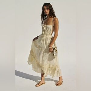 Elegant Cream Maxi Dress